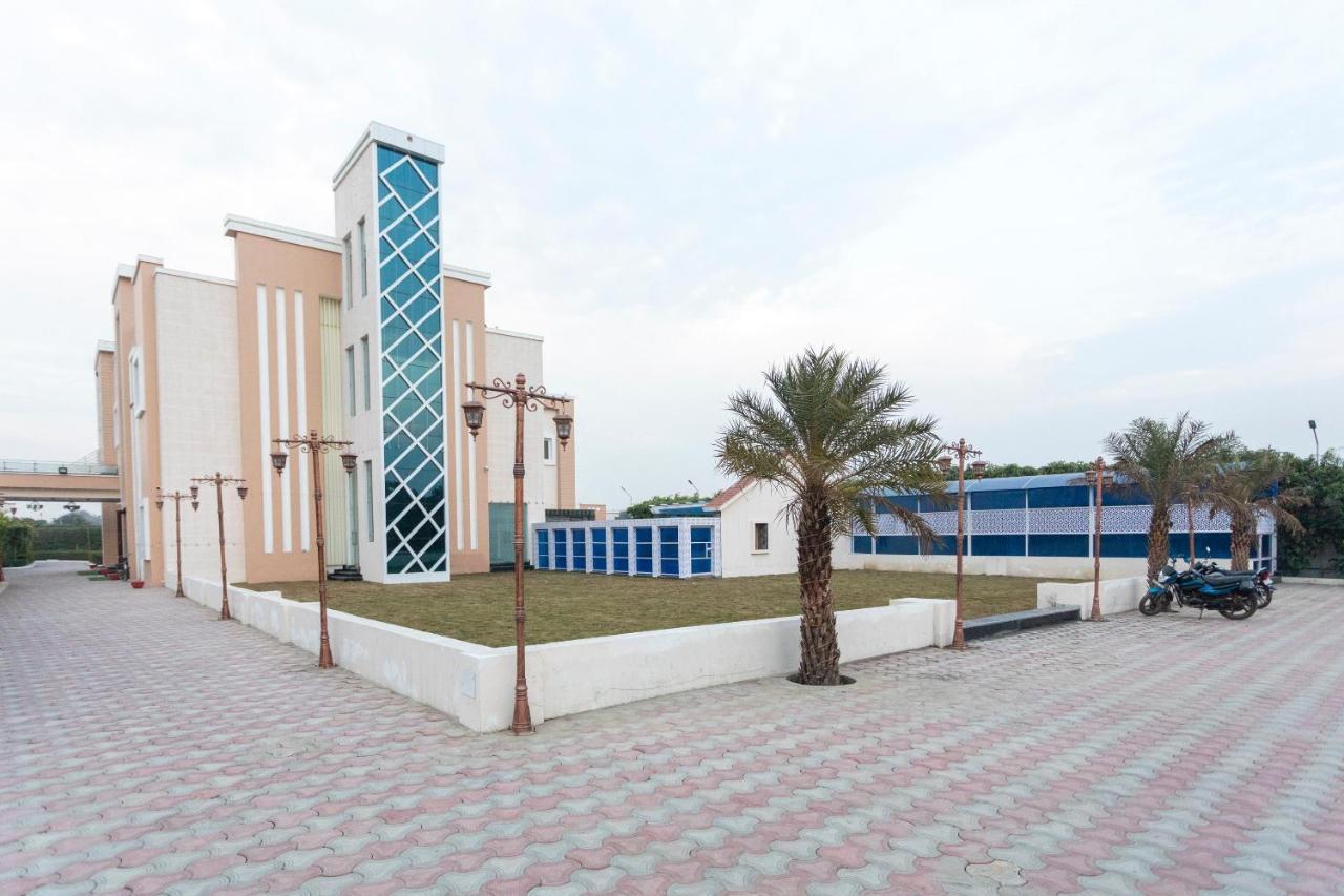 Capital O 69415 Green View Resort Alīgarh Extérieur photo