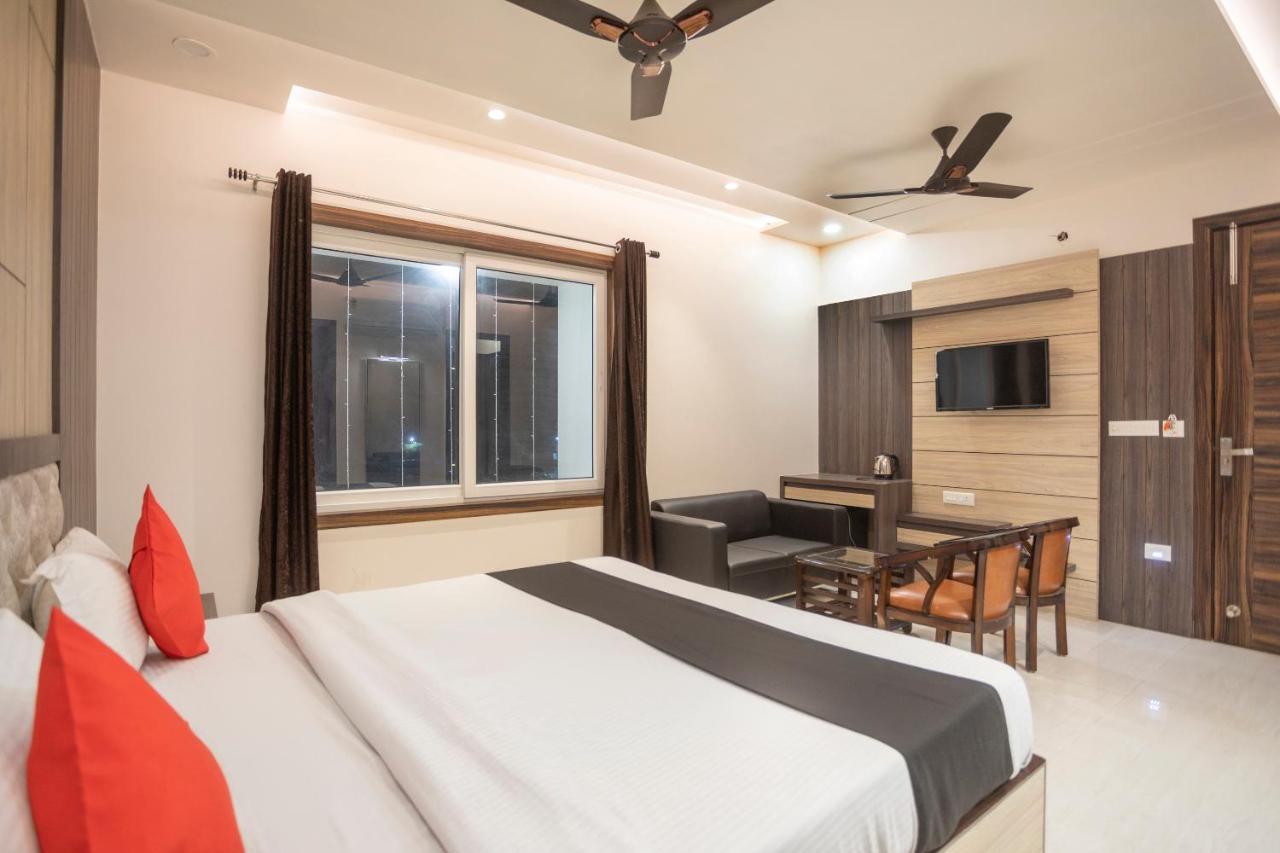 Capital O 69415 Green View Resort Alīgarh Extérieur photo